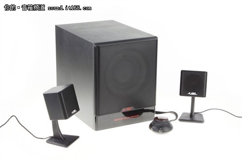 低音效果強悍 音箱奮達 F680售價612元