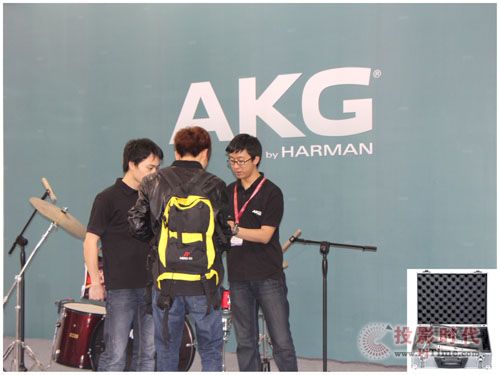 AKG 2013ЇV݇HI(y)푟չ