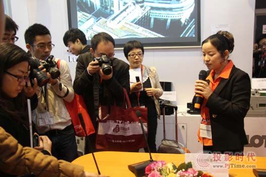 鑫邦亮相北京INFOCOMM CHINA 2013