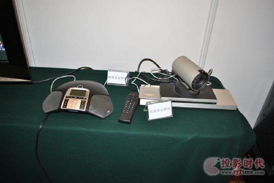 智慧城市綜合服務商迪威視訊參展多媒體通訊展