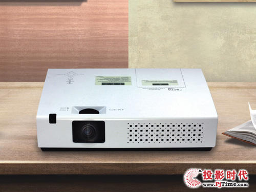 讓投影走進(jìn)生活 雅圖LW316寬屏投影機(jī)新體驗(yàn)