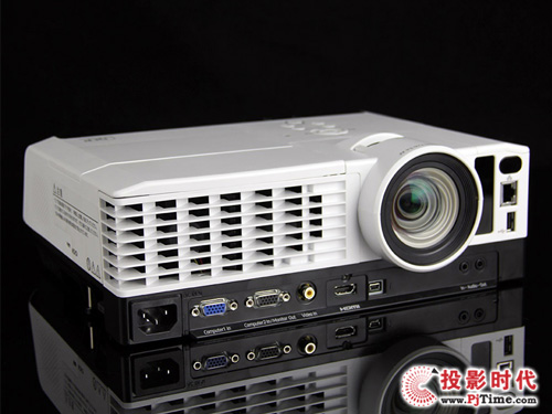 理光PJ X3340N外觀