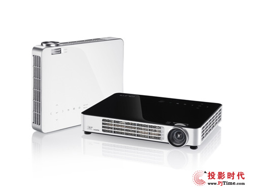 QUMI Q7黑白雙色 傳承經(jīng)典
