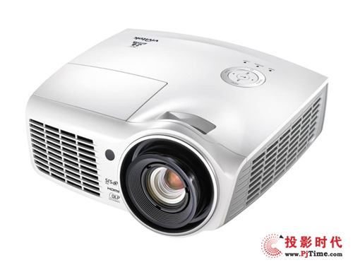 看屏攝選家用投影機——麗訊H1180HD