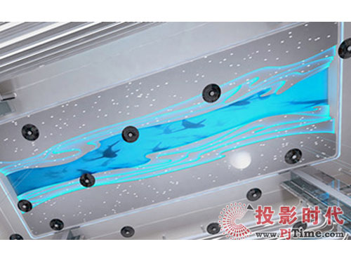 創顯光電打造中山古鎮全球懸吊最高LED天幕屏