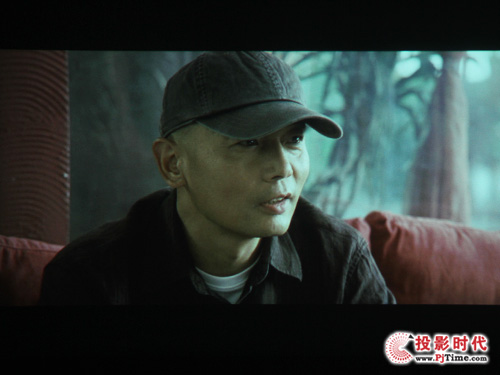 宏碁C205微型投影機評測 藍光影片