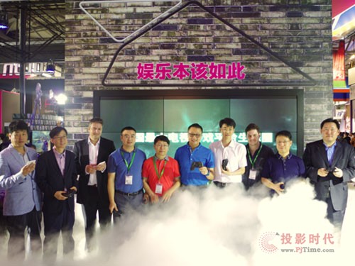 TCL TV+ͥʘҕ{(dio)ChinaJoy