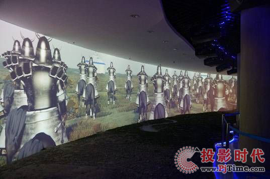 贏康打造江格爾宮360°環(huán)幕投影