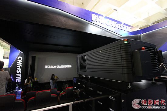 科視Christie在BIRTV展會上演示CP2208-LP激光熒光體電影機