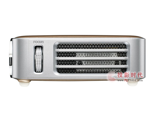 麗訊QUMI Q6