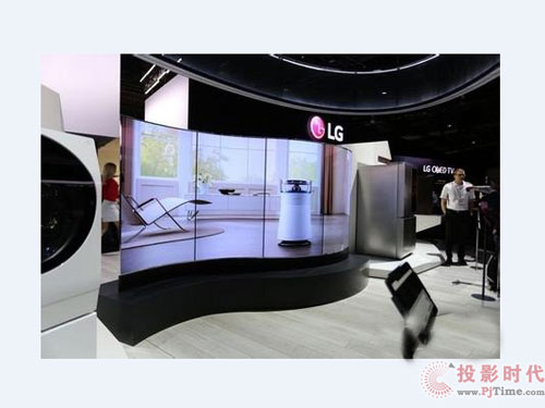 2016電視廠商：CES同臺炫技，發(fā)展方向各取所需