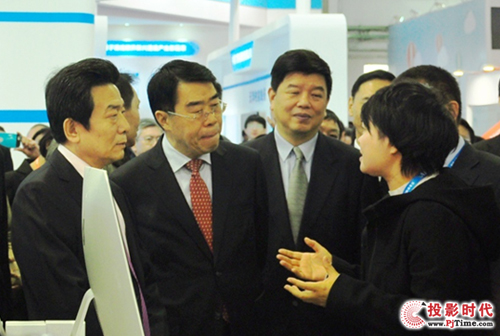 國內首款裸眼VR視頻驚艷亮相CCBN  芒果TV攜頂級IP加速度突圍