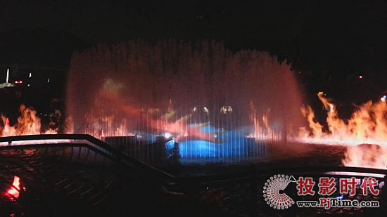     DET攜巴可專業投影系統進駐香港海洋公園世界級水幕演出