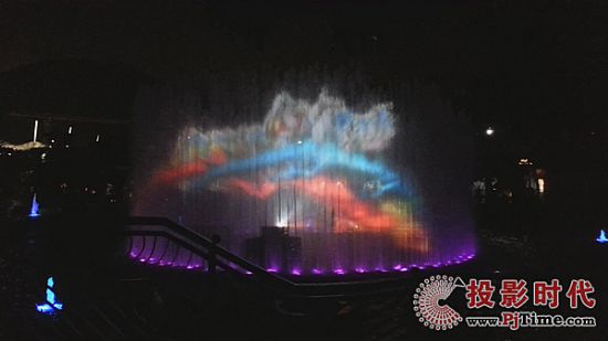     DET攜巴可專業投影系統進駐香港海洋公園世界級水幕演出