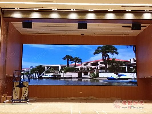 青松小間距LED顯示屏應(yīng)用案例集錦