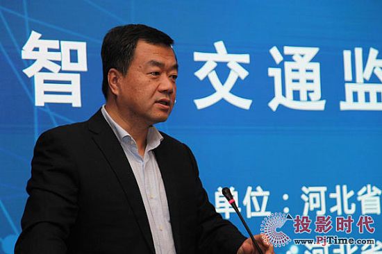 上海三思小間距高清LED監(jiān)控屏助力智慧交通