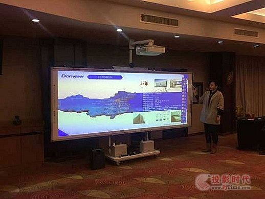 教學想高效，離不開雙通道——2017年已掀起雙通道電子白板應用高潮
