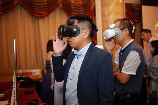 酷開在新加坡召開戰略發布會，電視和VR正式進軍海外市場