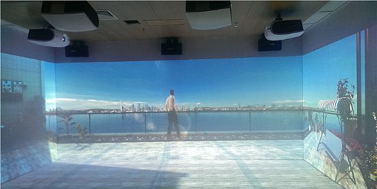 多通道4面立體投影工程案例：廣州房地產樓盤展廳