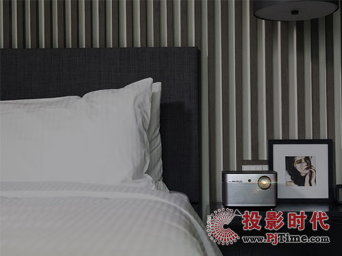 極米新一代1080p無屏電視H1S將于 4月17日起在京東預約