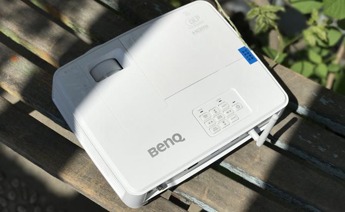 明基智能商務投影機E310首測