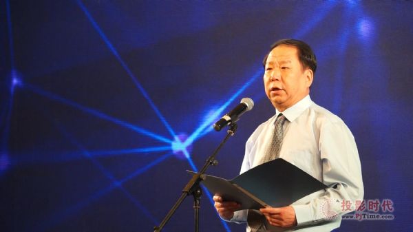 中慶重磅首發人工智能和大數據驅動下的教育錄播解決方案——中慶智課