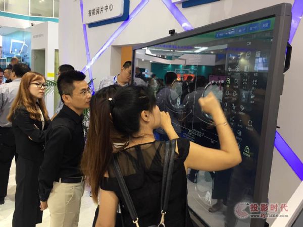 德為攜全新醫療影像整體解決方案亮相CMEF