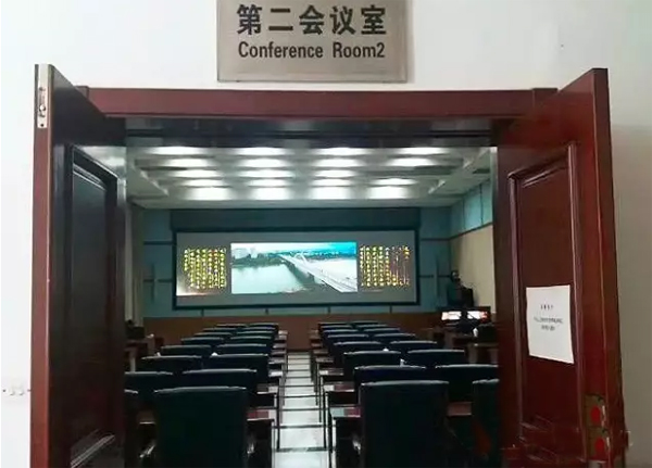 盡展專業風范，日立3DLP工程投影機服務業界知名工程設計公司
