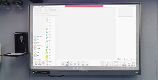 打造新型課堂體驗 鴻合2017款電子白板一體機試用