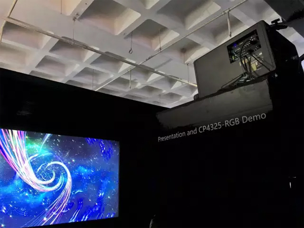 科視首款直接耦合RGB真激光開啟電影放映畫質新時代