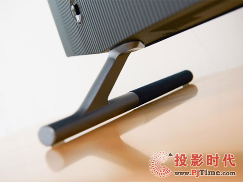 TCL C5都市藍調電視，帶你領略都市品質生活之美