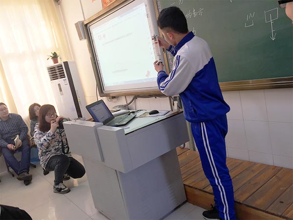 輕盈且高效——明基智慧教育正式落地山東濟南長清第一中學新疆班