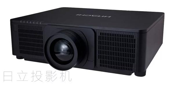 亮麗師生眼界，日立TCP-D1070U拼融方案升級學校多功能廳