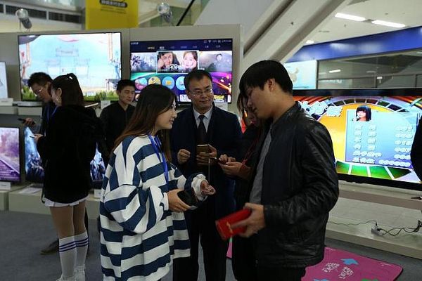 中國好電視線下體驗巡展亮相上海 夏普電視大放光彩