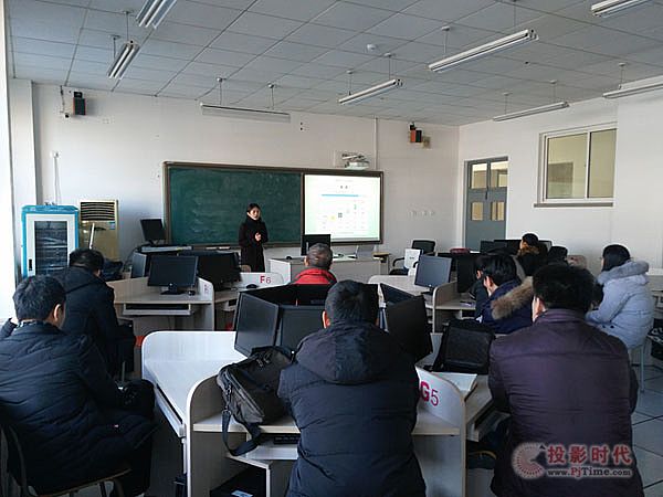 同輝信息助力VR設計創新大賽 釋放想象