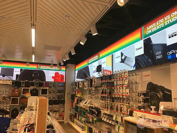 創意“視界” 優景大屏落戶倫敦國際機場免稅店