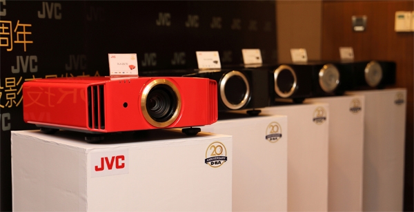 JVC 2018年度D-ILA 4K HDR全陣容投影機新品主要特點