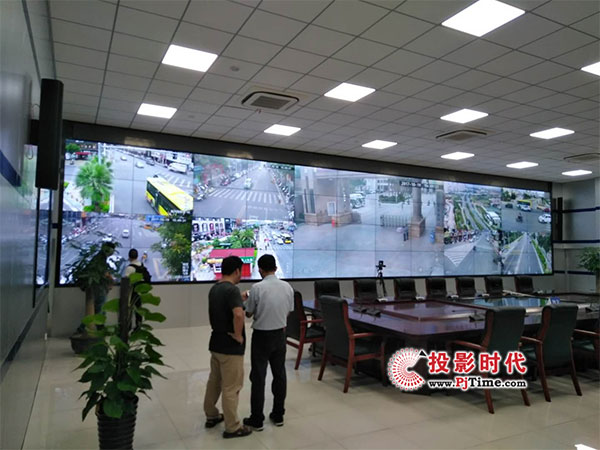 科技強警 飛利浦商顯入駐公安指揮情報中心