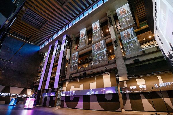 2018國際媒體建筑雙年展在京開幕，愛普生工程投影機驚艷亮相現場