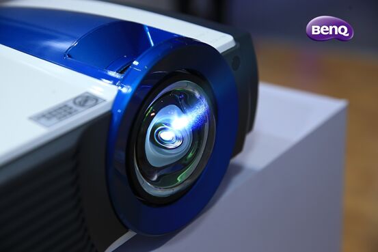 BenQ̄ͶӰ_Aۣ{ѡs
