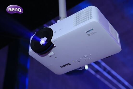 BenQ̄ͶӰ_Aۣ{ѡs