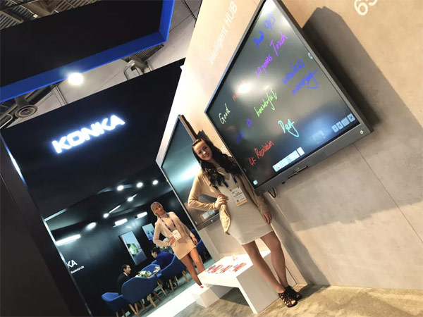 美國CES展現場，如何借助康佳智能會議平板抓住更多眼球？