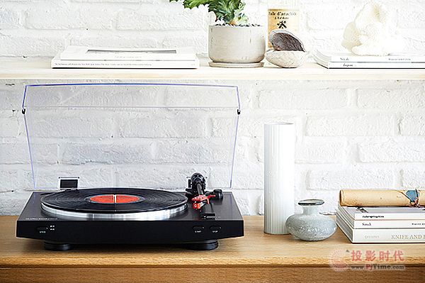 操作易上手：Audio-Technica AT-LP3黑膠唱盤