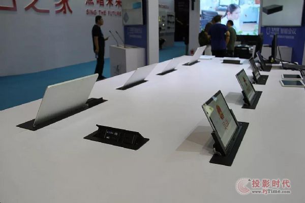 wPALM EXPO 2019չʾJg