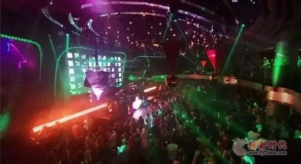 JBL FEST在拉斯維加斯引燃橙色風(fēng)暴