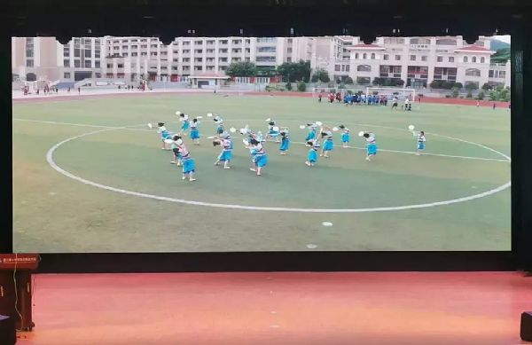 通過洲明大屏，探索教育教學智慧模式