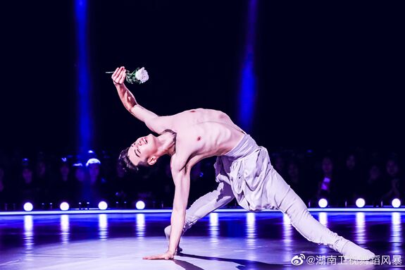 赸Lչ SS81ȫQ