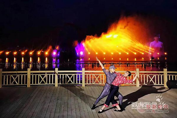 數(shù)虎圖像助力大縱湖實(shí)景水秀 一副蕩氣回腸的“夢(mèng)幻畫卷”