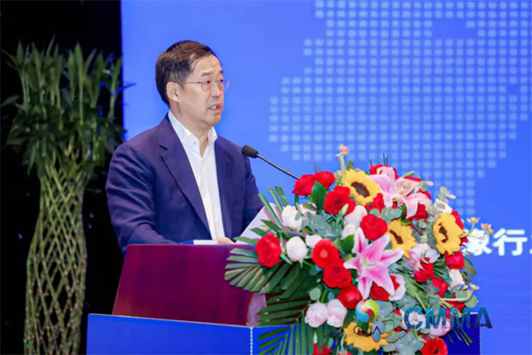 CMMA會(huì)長(zhǎng)、利亞德集團(tuán)董事長(zhǎng)李軍發(fā)表致辭