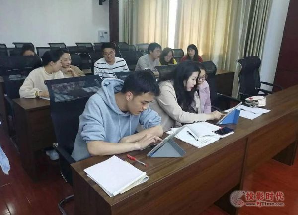 技術賦能課堂 資源海量共享 記宜賓市四中紅壩路校區希沃易課堂教研培訓活動